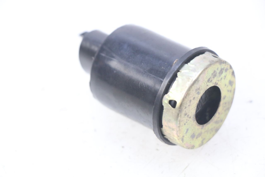 photo de KNIPPERLICHTRELAIS KYMCO AGILITY CITY 2T 50 (2008 - 2016) - Detail van het onderdeel