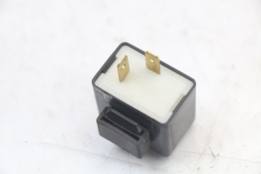 photo de KNIPPERLICHTRELAIS YAMAHA BW'S 50 (2004 - 2017) - Andere kijkhoek