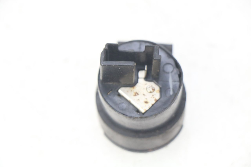 photo de KNIPPERLICHTRELAIS YAMAHA BW'S BWS 125 (2010 - 2013) - Zoom op gebruiksstaat