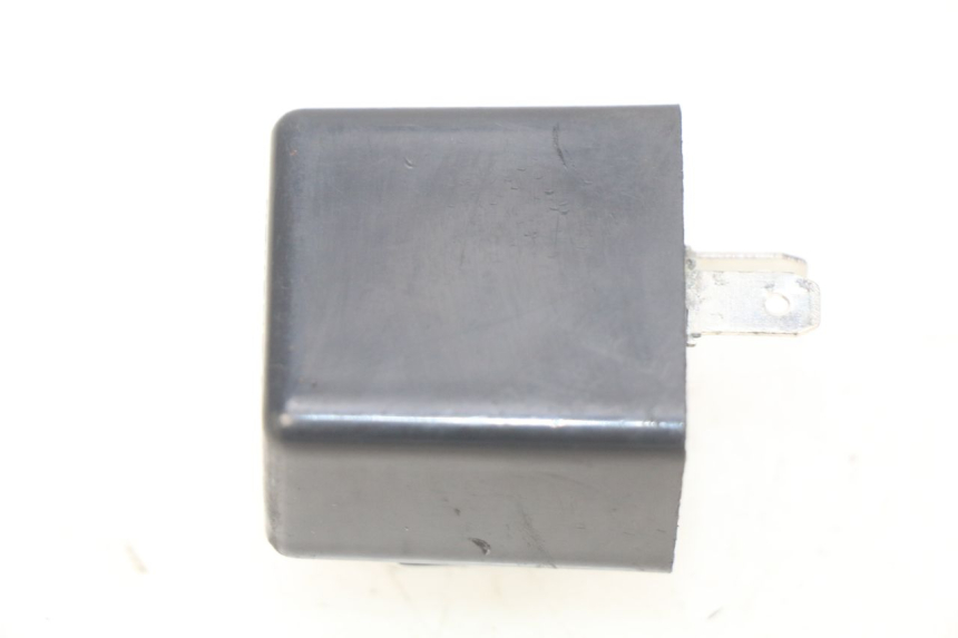 photo de RICHTINGAANWIJZERRELAIS RIDE CLASSIC 2T 50 (2014 - 2022) - Hoofdaanzicht