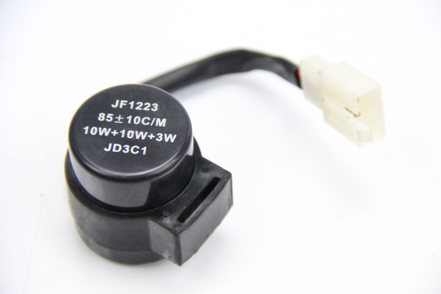 photo de KNIPPERLICHTRELAIS RIDE E1 1 (2014 - 2022) - Hoofdaanzicht