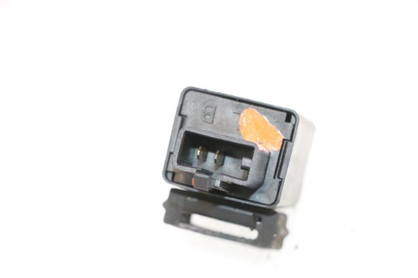 photo de KNIPPERLICHTRELAIS KAWASAKI ER-6 ER6 F ABS 650 (2012 - 2016) - Andere kijkhoek
