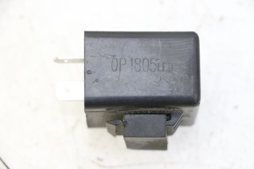 photo de KNIPPERLICHTRELAIS STAHO FH 50 (2018 - 2019) - Detail van het onderdeel