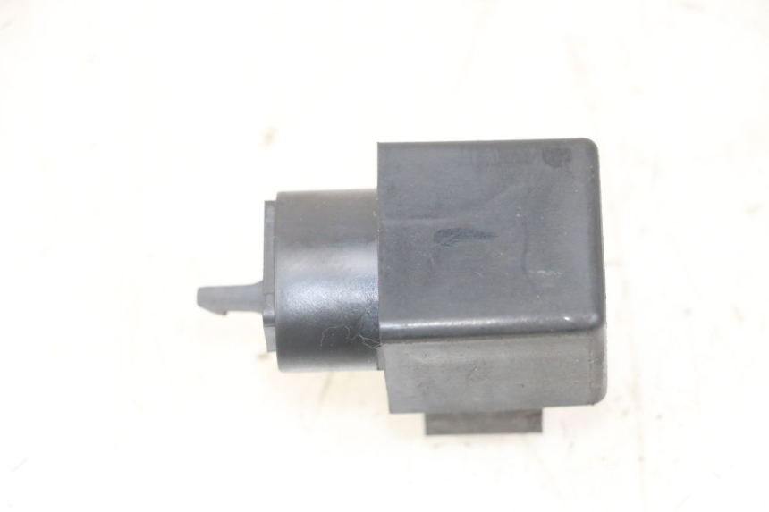 photo de KNIPPERLICHTRELAIS HONDA FORZA ABS 300 (2013 - 2017) - Hoofdaanzicht