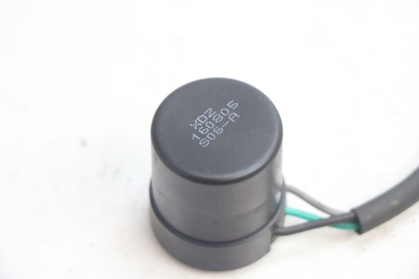 photo de Knipperrelais VASTRO GP 2T 50 (2013 - 2017) - Detail van het onderdeel