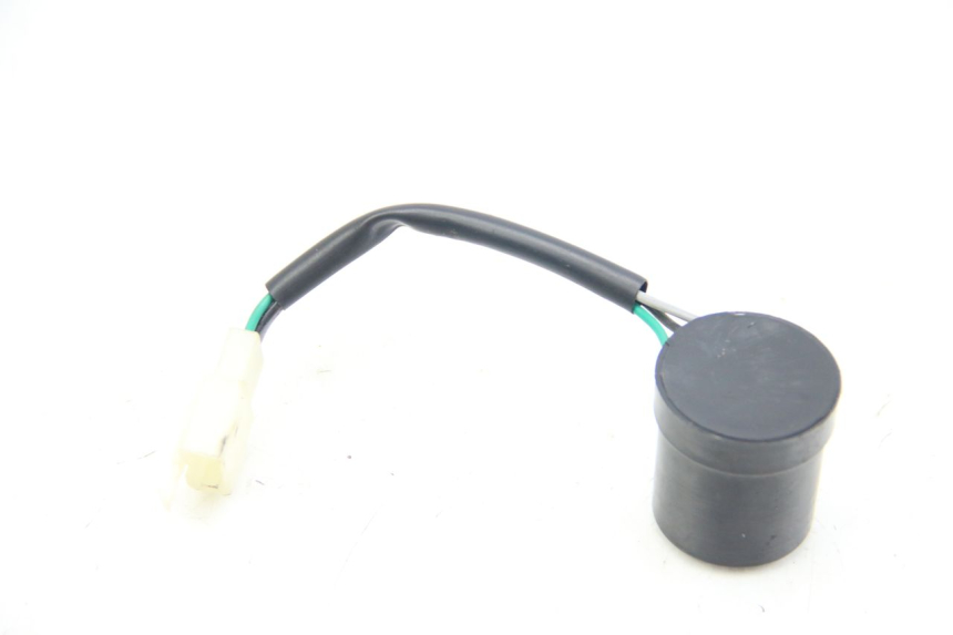 photo de KNIPPERLICHTRELAIS JM MOTORS GT LINE 4T 50 (2021 - 2023) - Hoofdaanzicht