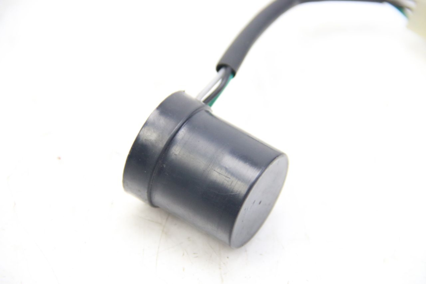 photo de KNIPPERLICHTRELAIS JM MOTORS GT LINE 4T 50 (2021 - 2023) - Detail van het onderdeel