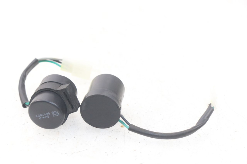 photo de KNIPPERLICHTRELAIS JONWAY GTX 2T 50 (2014 - 2020) - Hoofdaanzicht