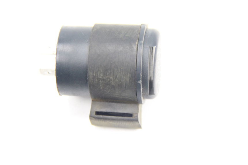 photo de RICHTINGAANWIJZERRELAIS SYM JET 4 4T 50 (2018 - 2021) - Zoom op gebruiksstaat