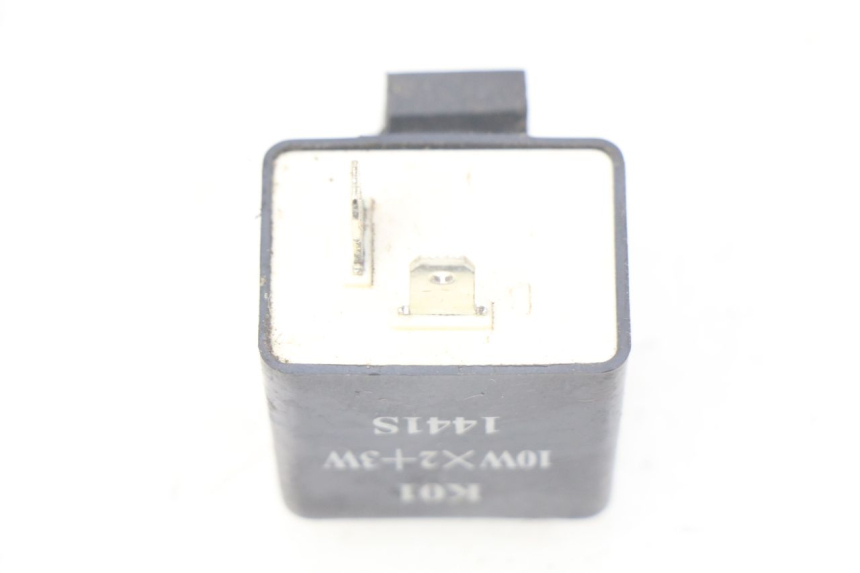 photo de KNIPPERLICHTRELAIS RIDE JUMP 2T 50 (2012 - 2017) - Zoom op gebruiksstaat