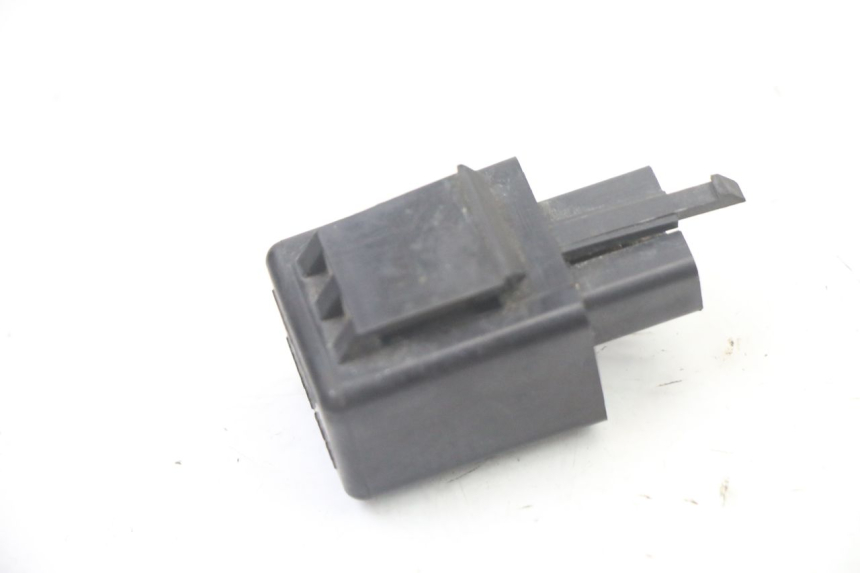 photo de KNIPPERLICHTRELAIS KAWASAKI ZR7 ZR-7 S 750 (1999 - 2004) - Andere kijkhoek