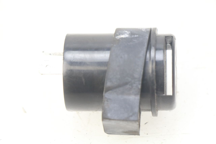 photo de KNIPPERLICHTRELAIS PEUGEOT KISBEE 4T 50 (2018 - 2022) - Detail van het onderdeel