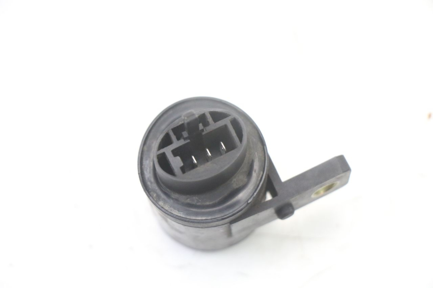 photo de KNIPPERLICHTRELAIS KYMCO DINK 4T 50 (2007 - 2018) - Zoom op gebruiksstaat