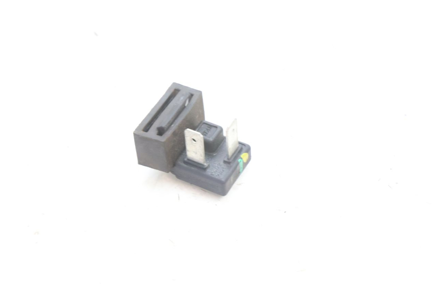 photo de KNIPPERLICHTRELAIS PIAGGIO LIBERTY IGET 4T 50 (2021 - 2025) - Detail van het onderdeel