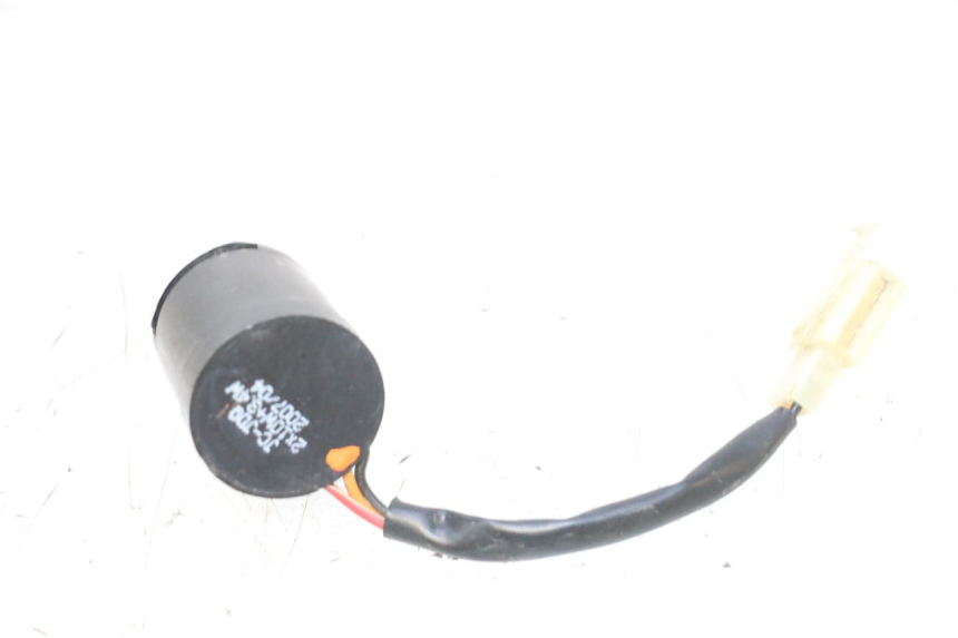 photo de KNIPPERLICHTCENTRALE KEEWAY MATRIX RX9 125 (2006 - 2007) - Hoofdaanzicht