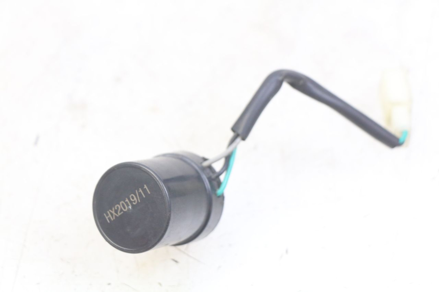 photo de KNIPPERLICHTRELAIS JM MOTORS MIA 50 (2017 - 2020) - Hoofdaanzicht