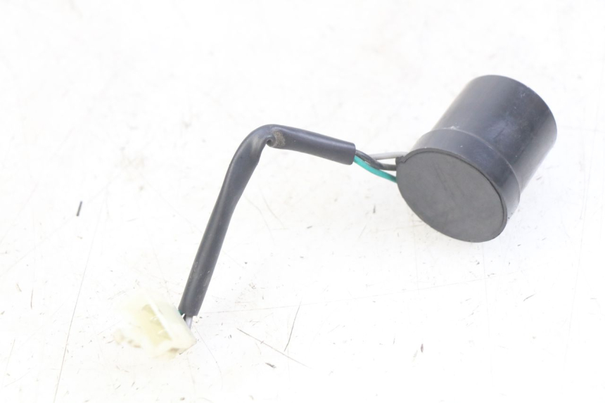 photo de KNIPPERLICHTRELAIS JM MOTORS MIA 50 (2017 - 2020) - Detail van het onderdeel