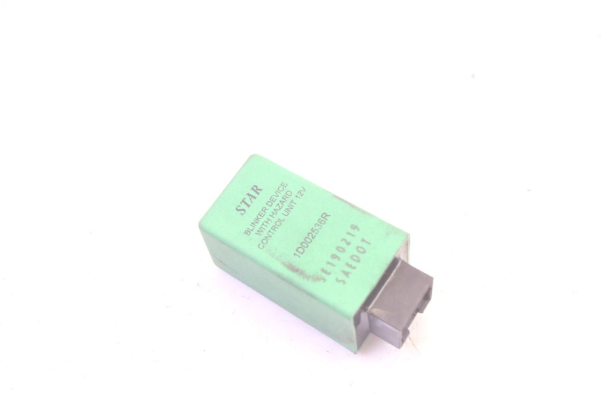 photo de KNIPPERLICHTRELAIS PIAGGIO MP3 HPE 350 (2018 - 2020) - Hoofdaanzicht