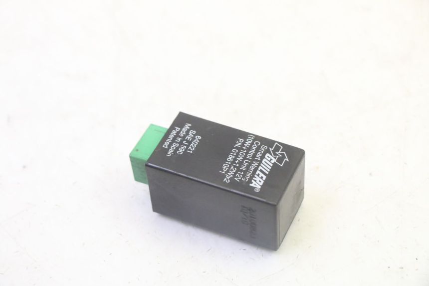 photo de KNIPPERLICHTRELAIS PIAGGIO MP3 LT 300 (2010 - 2016) - Detail van het onderdeel