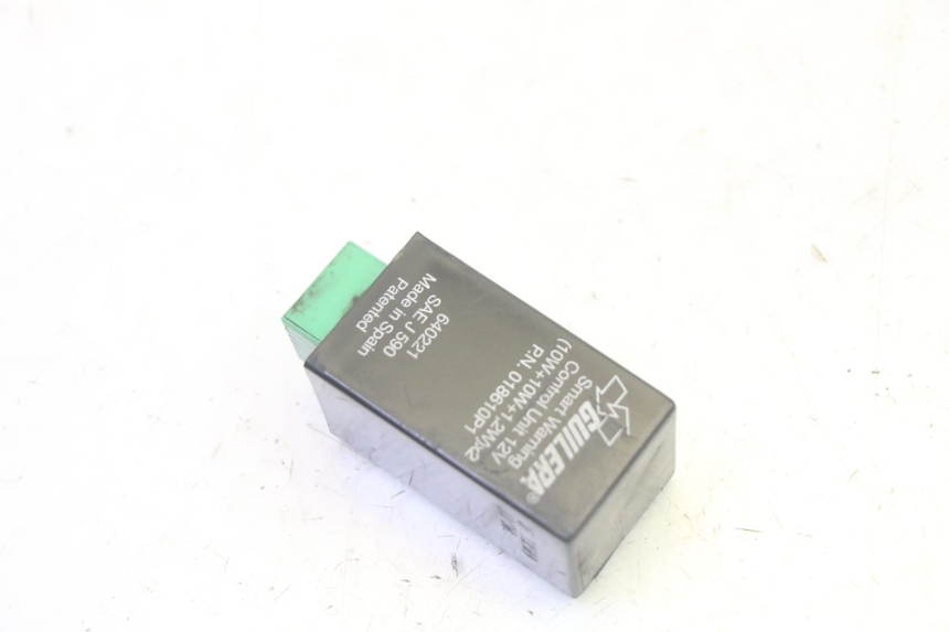 photo de KNIPPERLICHTRELAIS PIAGGIO MP3 RL 250 (2006 - 2010) - Detail van het onderdeel