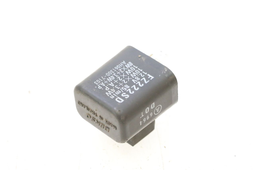 photo de KNIPPERLICHTRELAIS YAMAHA NEOS NEO'S 4T 50 (2008 - 2016) - Detail van het onderdeel