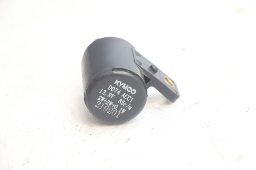 photo de KNIPPERLICHTRELAIS KYMCO LIKE 4T 50 (2019 - 2025) - Zoom op gebruiksstaat