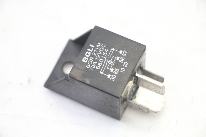 photo de KNIPPERLICHTRELAIS PIAGGIO NEW TYPHOON 50 (2018 - 2021) - Detail van het onderdeel