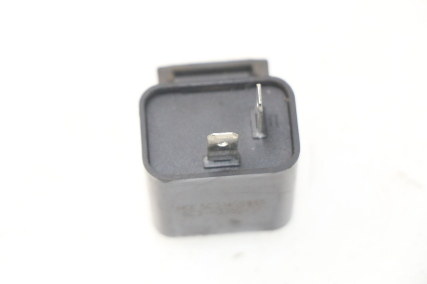 photo de RICHTINGAANWIJZERRELAIS MBK NITRO 2T 50 (2013 - 2017) - Zoom op gebruiksstaat