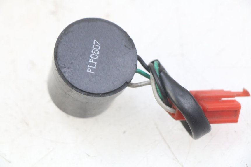 photo de KNIPPERLICHTRELAIS SELECT UP OCTALIS 125 (2007 - 2012) - Detail van het onderdeel