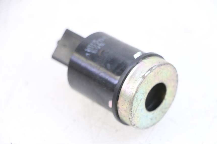 photo de RICHTINGAANWIJZERRELAIS JM MOTORS OLDIES 4T 50 (2010 - 2020) - Zoom op gebruiksstaat