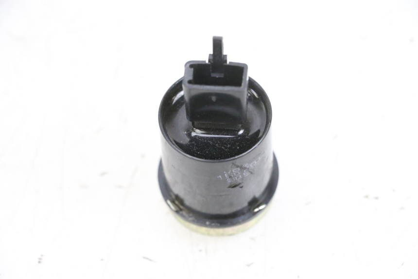 photo de RICHTINGAANWIJZERRELAIS JM MOTORS OLDIES 4T 50 (2010 - 2020) - Technische close-up