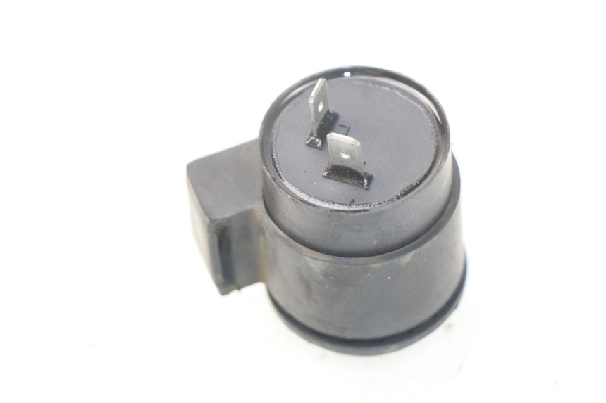 photo de KNIPPERLICHTRELAIS SYM ORBIT III 3 4T 50 (2018 - 2021) - Zoom op gebruiksstaat