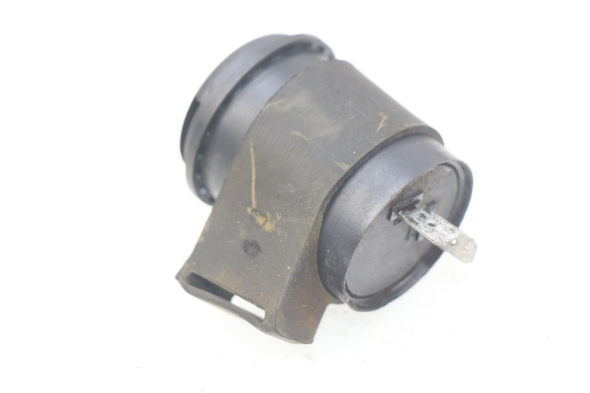 photo de KNIPPERLICHTRELAIS SYM ORBIT III 3 4T 50 (2018 - 2021) - Detail van het onderdeel