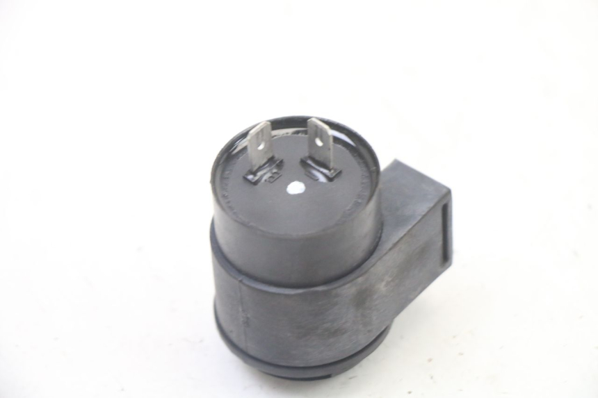 photo de KNIPPERLICHTRELAIS SYM ORBIT III 3 4T 50 (2021 - 2025) - Zoom op gebruiksstaat