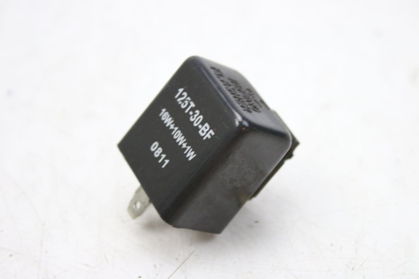 photo de KNIPPERLICHTRELAIS KEEWAY OUTLOOK 125 (2007 - 2013) - Overzicht