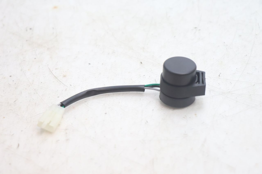 photo de KNIPPERLICHTCENTRALE JM MOTORS R-MAX TECH 50 (2024 - 2026) - Hoofdaanzicht