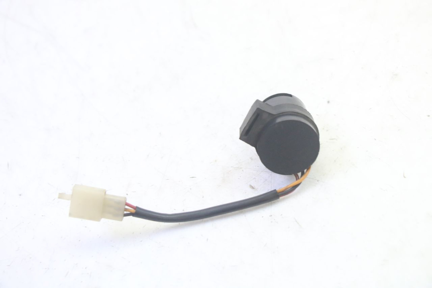 photo de KNIPPERLICHTRELAIS RIDE RACE 2T 50 (2012 - 2017) - Zoom op gebruiksstaat