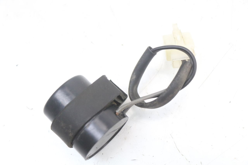 photo de KNIPPERLICHTRELAIS TNT MOTOR ROMA 10' 2T 50 (2011 - 2018) - Detail van het onderdeel