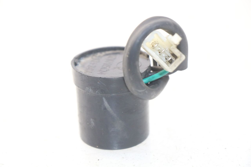 photo de KNIPPERLICHTRELAIS TNT MOTOR ROMA 10' 4T 50 (2019 - 2022) - Hoofdaanzicht