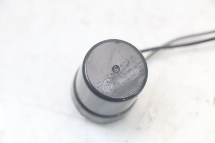 photo de KNIPPERLICHTRELAIS TNT MOTOR ROMA 10' 4T 50 (2007 - 2018) - Zoom op gebruiksstaat