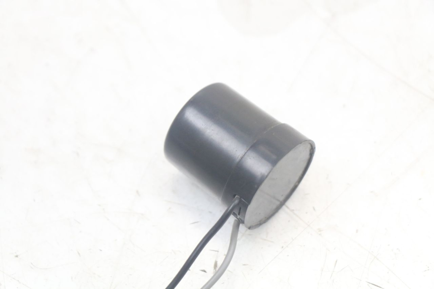 photo de KNIPPERLICHTRELAIS TNT MOTOR ROMA 10' 4T 50 (2007 - 2018) - Technische close-up