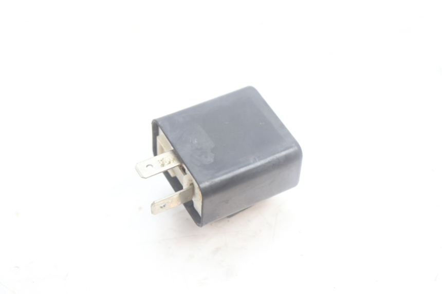 photo de KNIPPERLICHTRELAIS HONDA SCV LEAD 100 (2003 - 2007) - Hoofdaanzicht