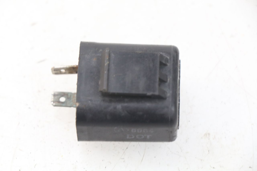 photo de KNIPPERLICHTRELAIS GILERA STALKER 50 (2004 - 2014) - Detail van het onderdeel