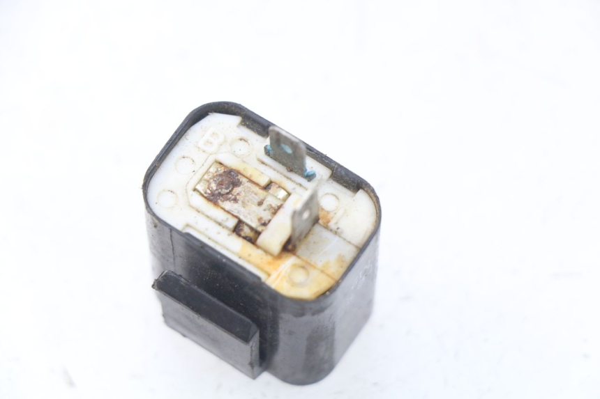 photo de KNIPPERLICHTRELAIS GILERA STALKER 50 (2004 - 2014) - Zoom op gebruiksstaat