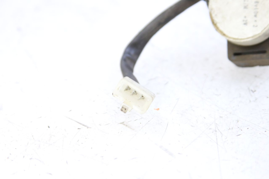 photo de RICHTINGAANWIJZERRELAIS RAZZO STEED 125 (2012 - 2018) - Zoom op gebruiksstaat