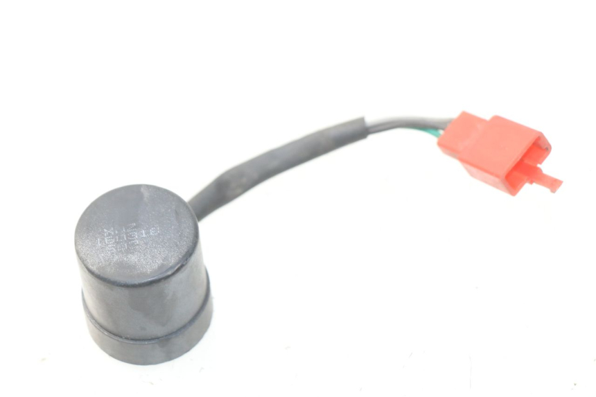 photo de KNIPPERLICHTRELAIS JM MOTORS SUNNY 50 (2017 - 2020) - Detail van het onderdeel