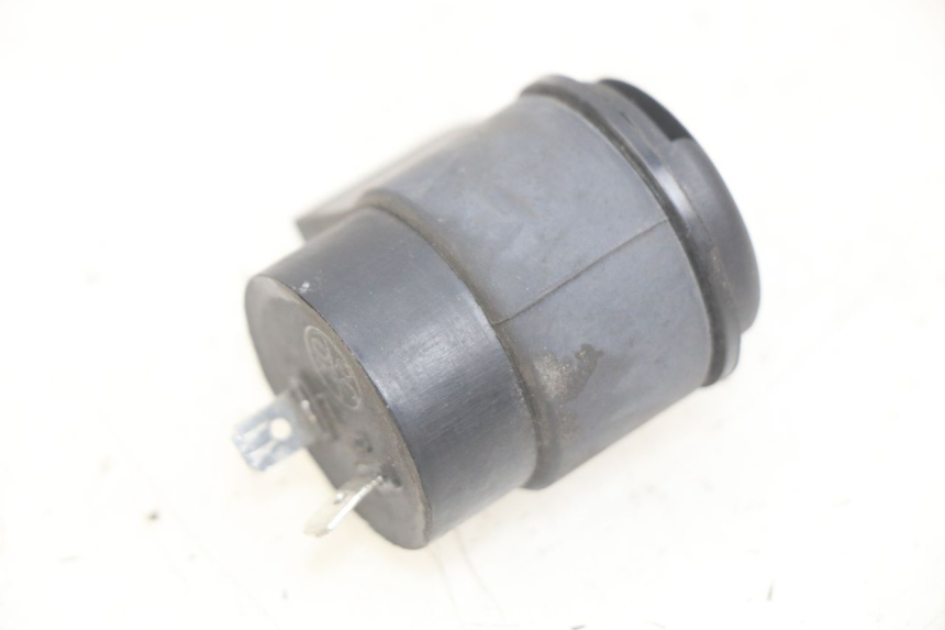 photo de KNIPPERLICHTRELAIS SYM SYMPHONY 125 (2009 - 2015) - Detail van het onderdeel