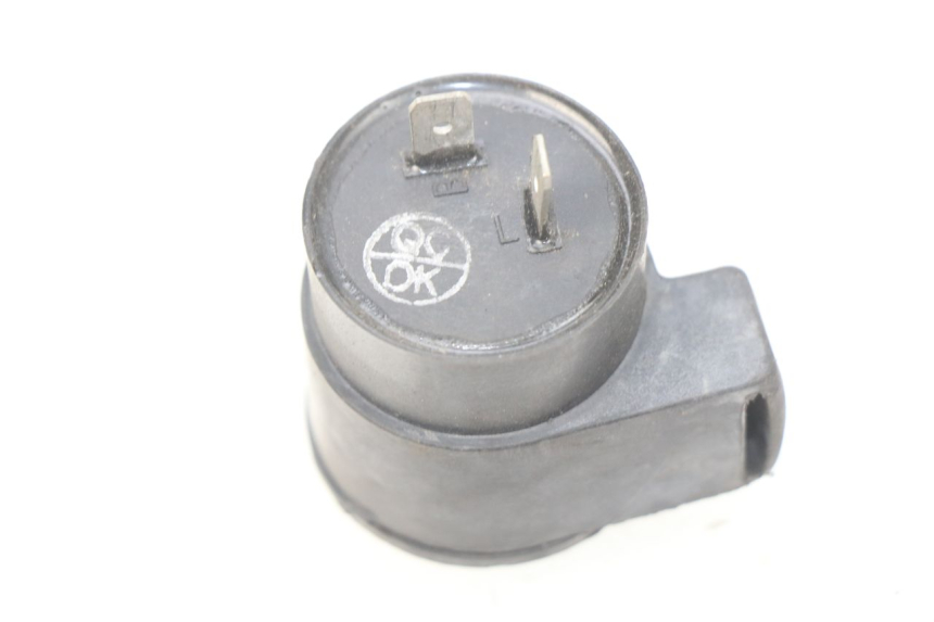 photo de KNIPPERLICHTRELAIS PEUGEOT TWEET 4T 50 (2018 - 2022) - Zoom op gebruiksstaat