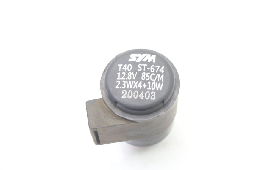 photo de KNIPPERLICHTRELAIS PEUGEOT TWEET 4T 50 (2018 - 2022) - Detail van het onderdeel