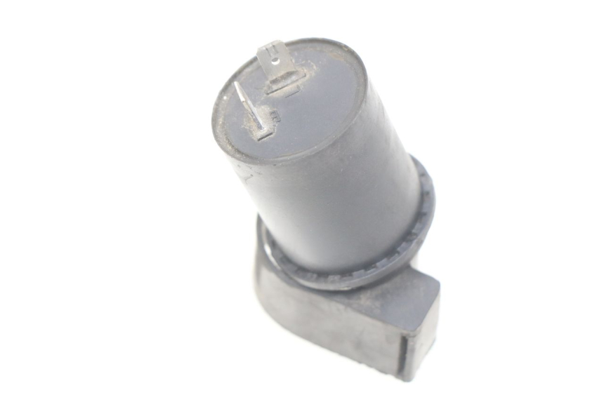 photo de KNIPPERLICHTRELAIS PEUGEOT TWEET ACTIVE 4T 50 (2018 - 2022) - Zoom op gebruiksstaat